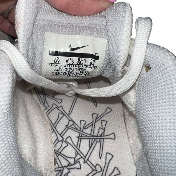 Youth Nike Remix Jr Golf White/Pink Golf Shoes Water Resistant Size 6Y Women’s 8 - Picture 4 of 5